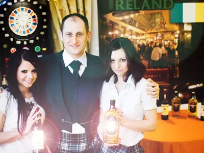 Degustacja whisky irlandzkiej - Organizacja imprezy hotelowej, wynajem atrakcji hotelowych - zdjęcie 3