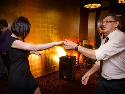 Wieczór tematyczny Jamesa Bonda - Organizacja tematycznych imprez w hotelu, wynajem atrakcji hotelowych - zdjęcie 4