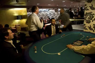 Stół do zabawy w Pokera Texas Hold’em