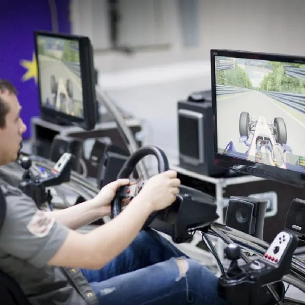 Symulator Formuły 1 - Atrakcje hotelowe na imprezy w hotelu